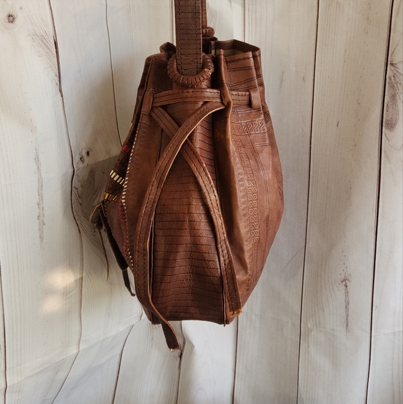 Moroccan leather bag engraved handmade leather bag, - Picture 5 of 10